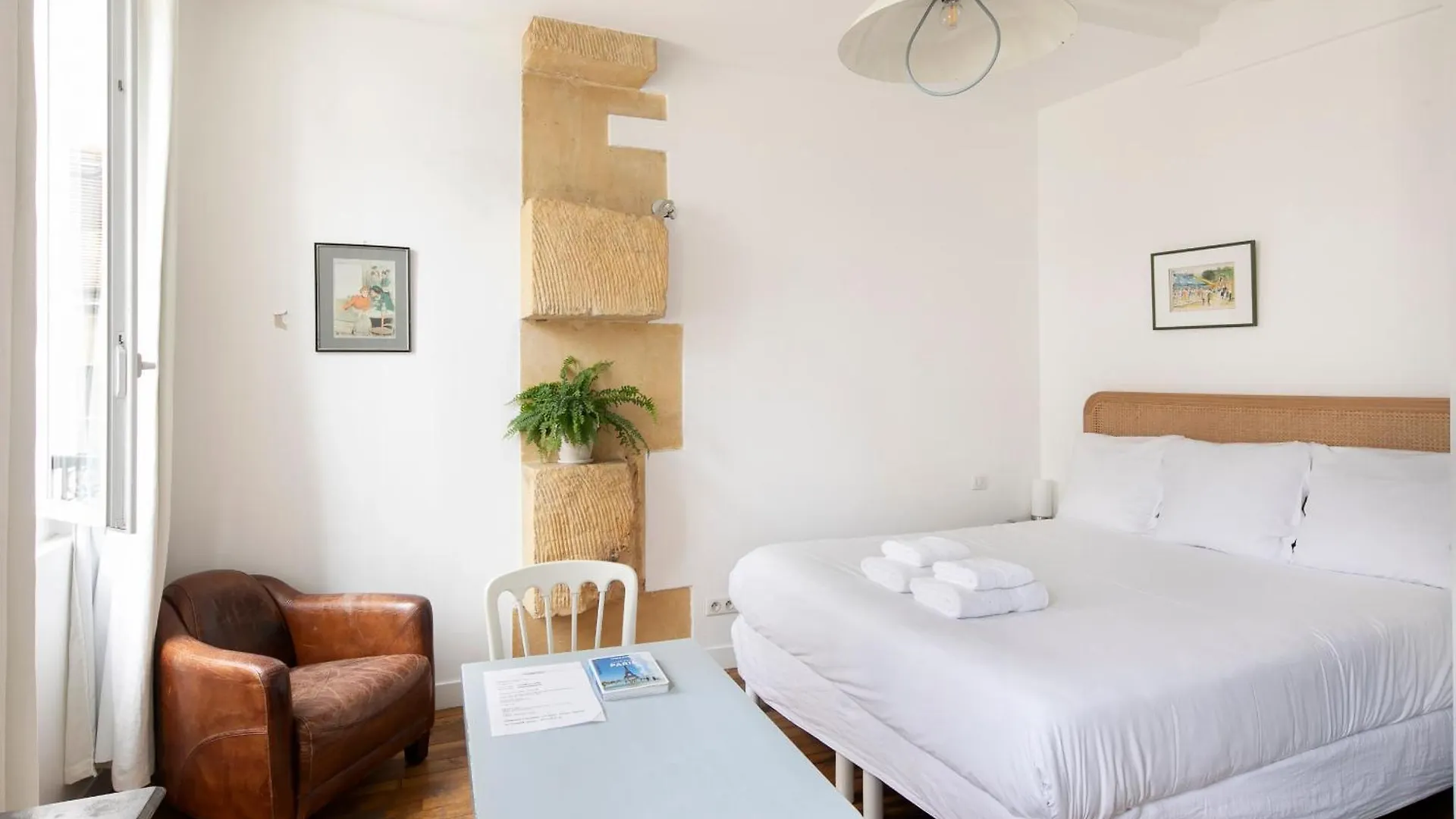 Vertus Apartment Paris