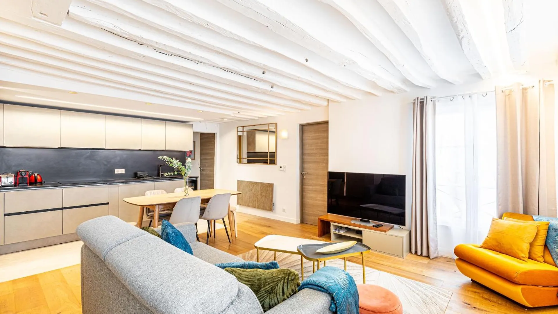 Vertus Paris